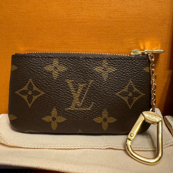 Key Cles - Picture 2 of 6